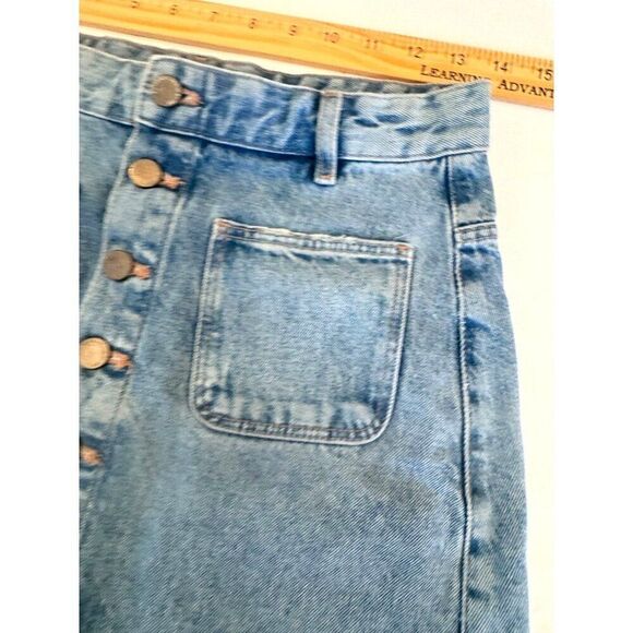 Zara Trafaluc Light Wash Denim Button Front Skirt Sz 26 Y2k vibes Boho EUC - Picture 5 of 7